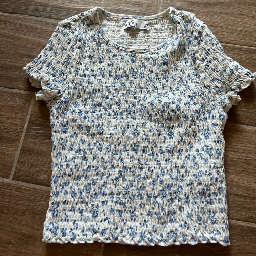 floral Hollister crop top